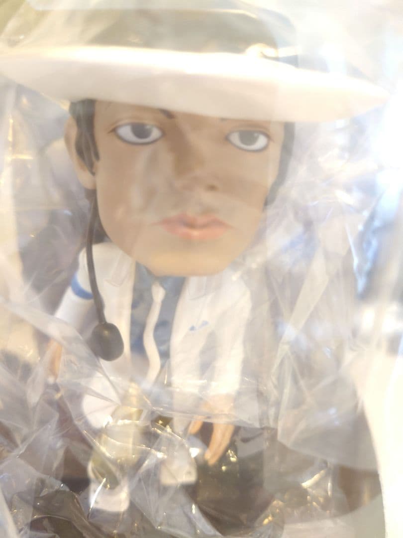 【ファン必見】Michael Jacksonフィギュア“dive ダイブ”