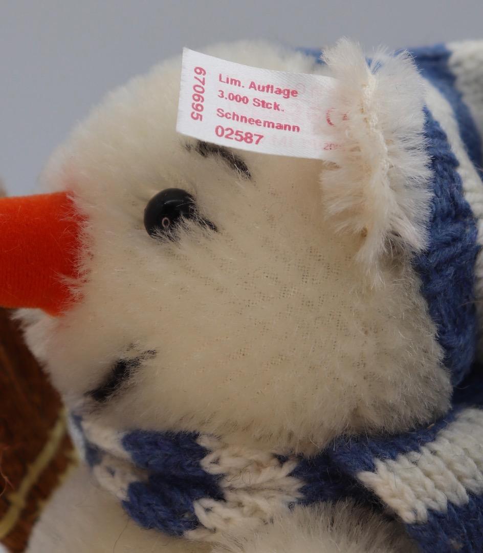 MAN 2001年 STEIFF ほうきを持ったスノウマン 21cm