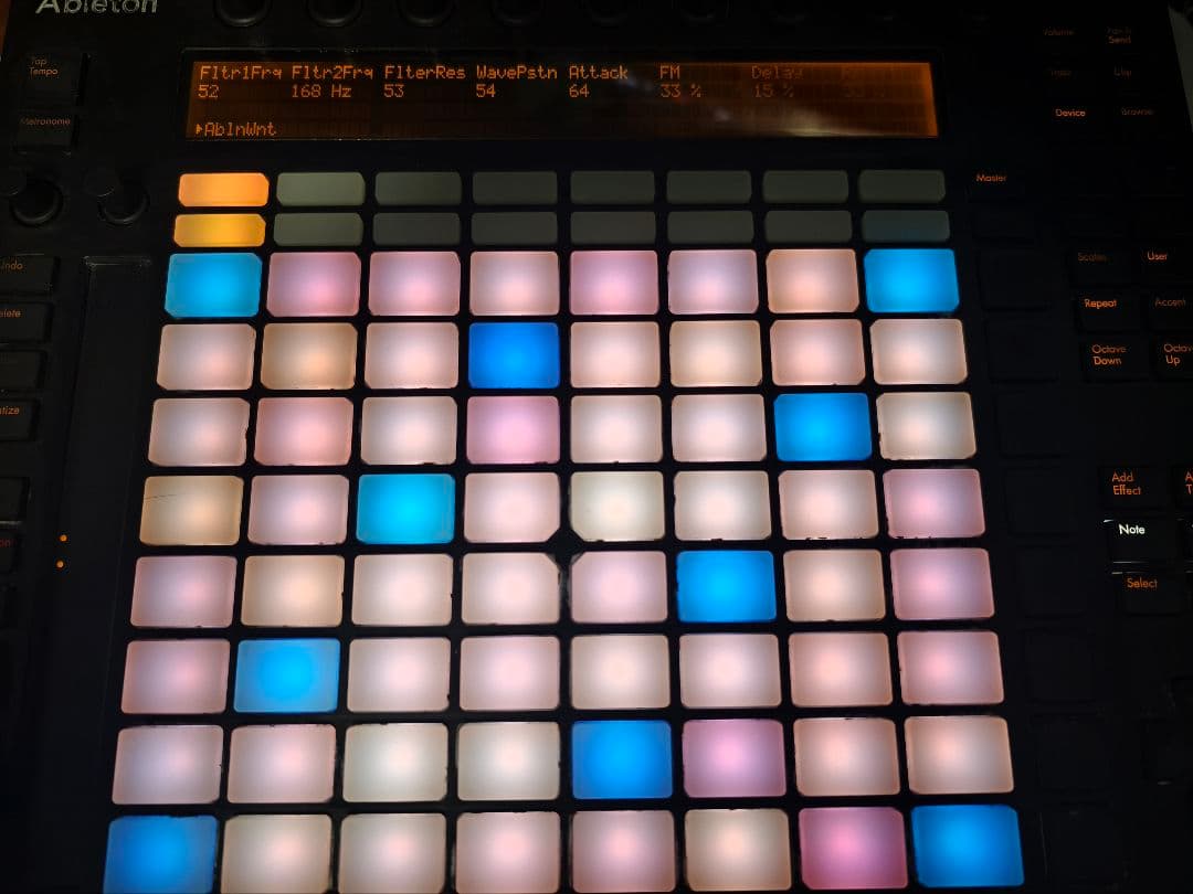 ※訳 Ableton Push MIDIコントローラー