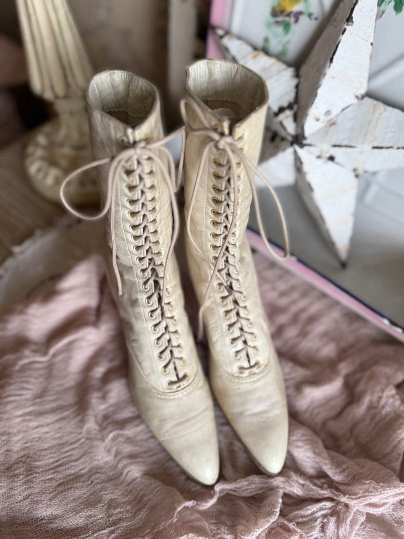 フランスアンティークヴィクトリアンレースアップウェディングレザーブーツシューズ