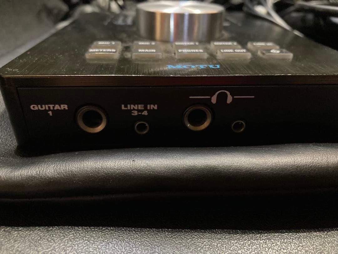 p*c様 MOTU TRACK16 オーディオインターフェイス