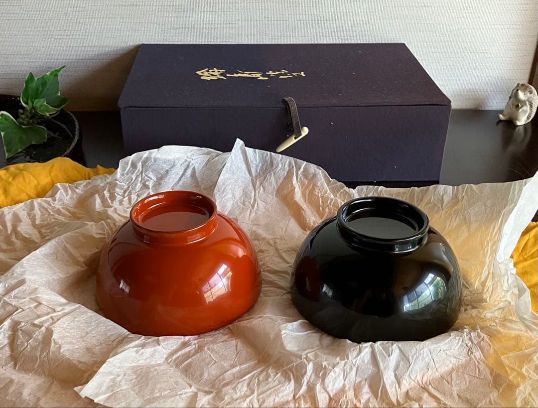 輪島塗　夫婦椀　お椀　汁椀　２客　・　夫婦箸　金蒔絵　打ち出の小槌　天然うるし