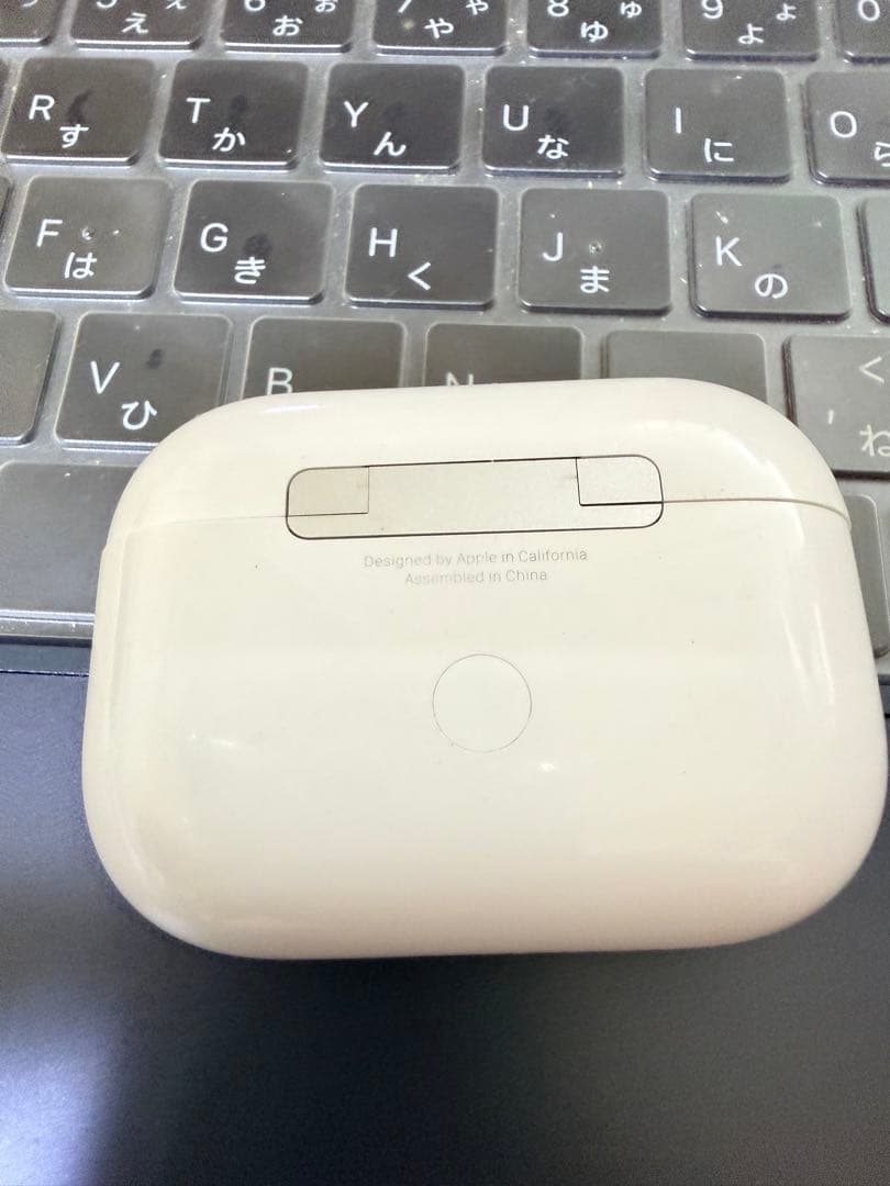 AirPods Pro 第二世代　Lightning