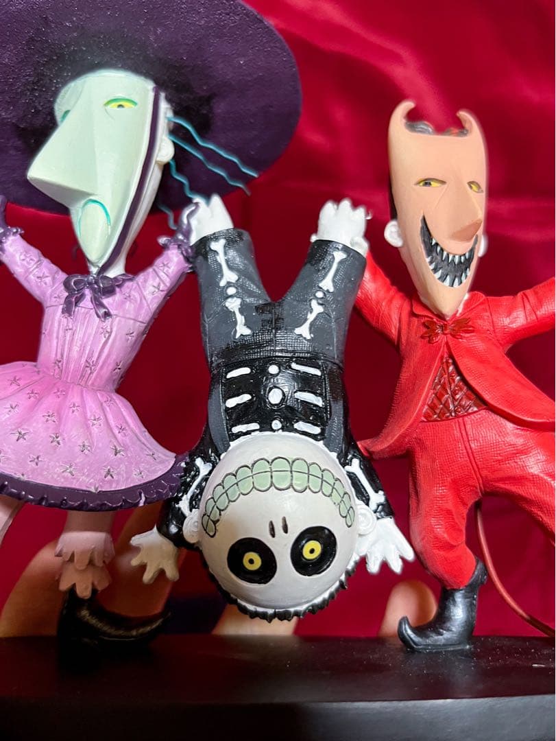 ナイトメアビフォアクリスマス　ロック　ショック　バレル　エネスコ　ショーケース