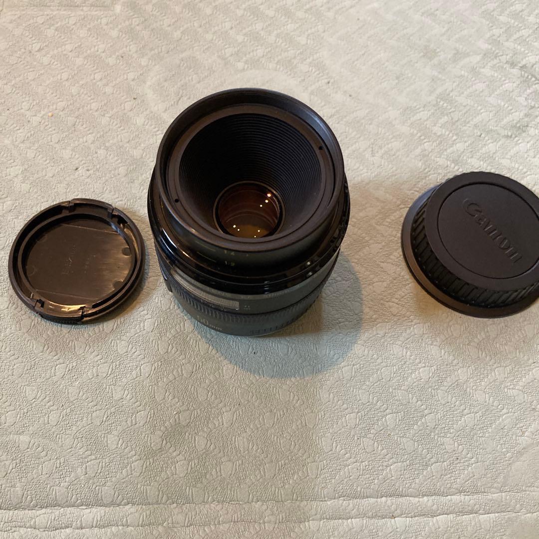 【Yu】Canon EF 50mm f/2.5 Compact Macro