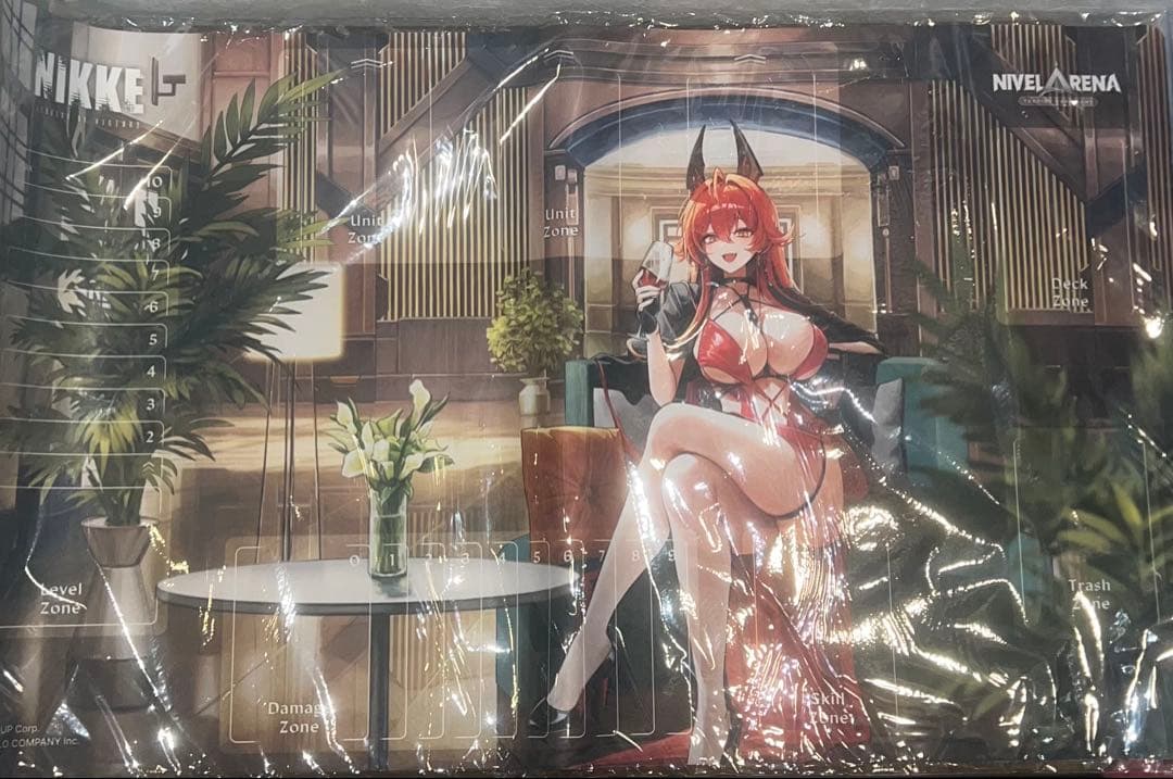 R*n様 ニベルアリーナ　勝利の女神　nikke レッドフード　プレイマット