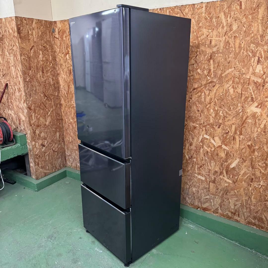 333 日立　大型冷蔵庫　300L強　小型　家庭用　右開き　自動製氷　3ドア