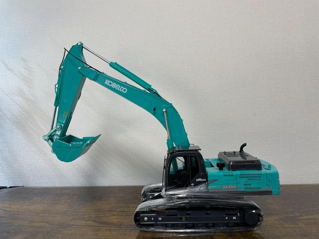 701-021 建機 1/26 コベルコ KOBELCO SK460-8