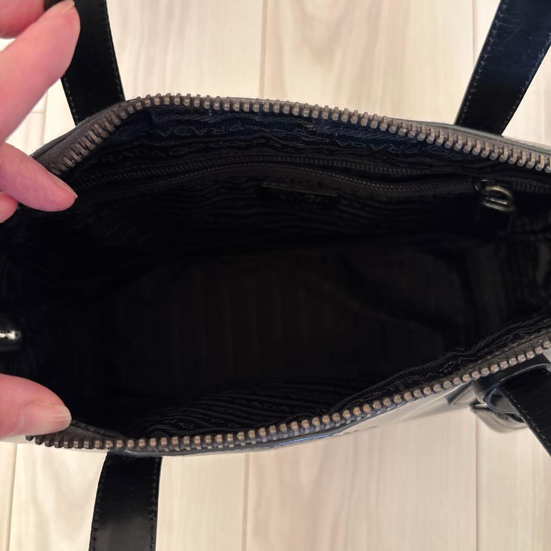 S*S様 PRADA ブラック ハンドバッグ