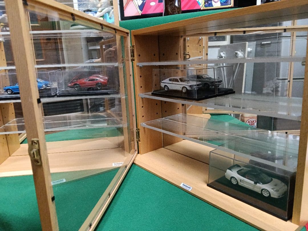 ナカバヤシ・ディスプレイケース 2台セット。