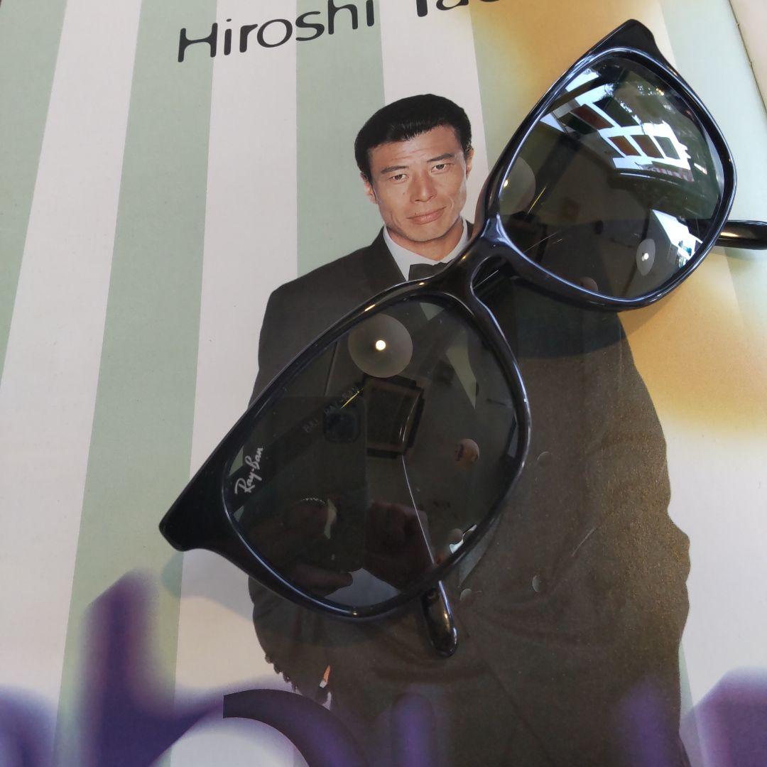 舘ひろしあぶない刑事サングラス