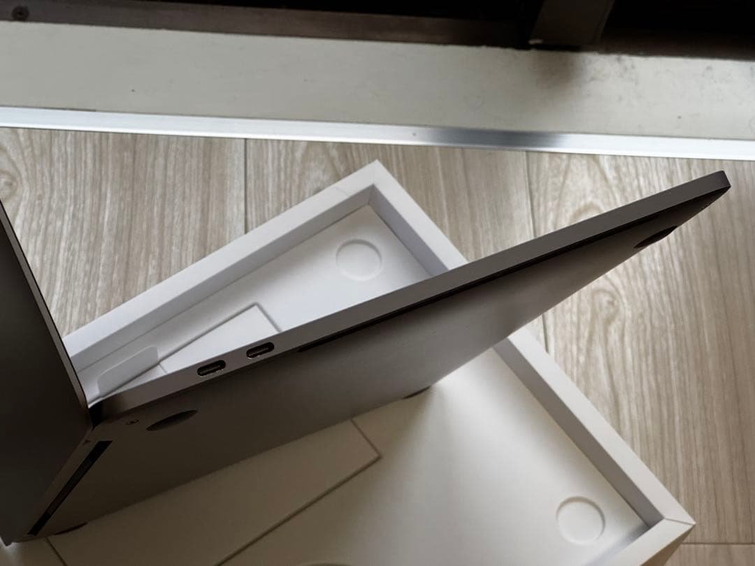 MacBook Pro 13 2020 16/500GB バッテリー100%