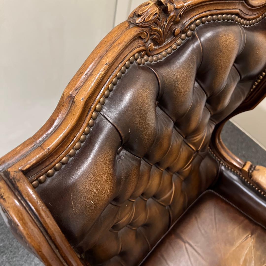 アンティーク調 チェスターフィールド ヴィンテージ ヴィクトリアン 彫刻 猫脚