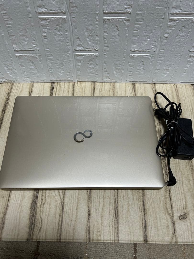 【値下げ】【美品】【高速SDD】ノートPC 富士通 FMV LIFEBOOK