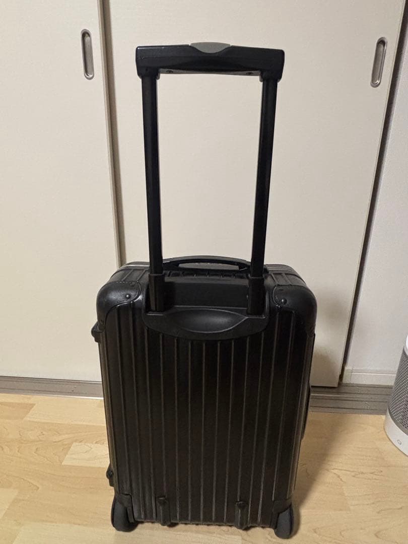 リモワキャリーケース【ブラック】