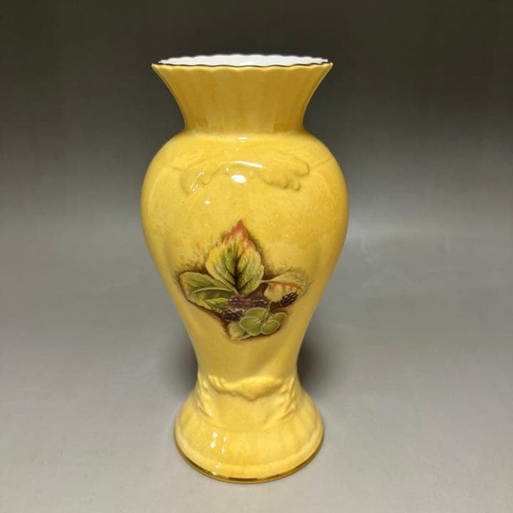 エインズレイ  オーチャードゴールド  フラワーベース