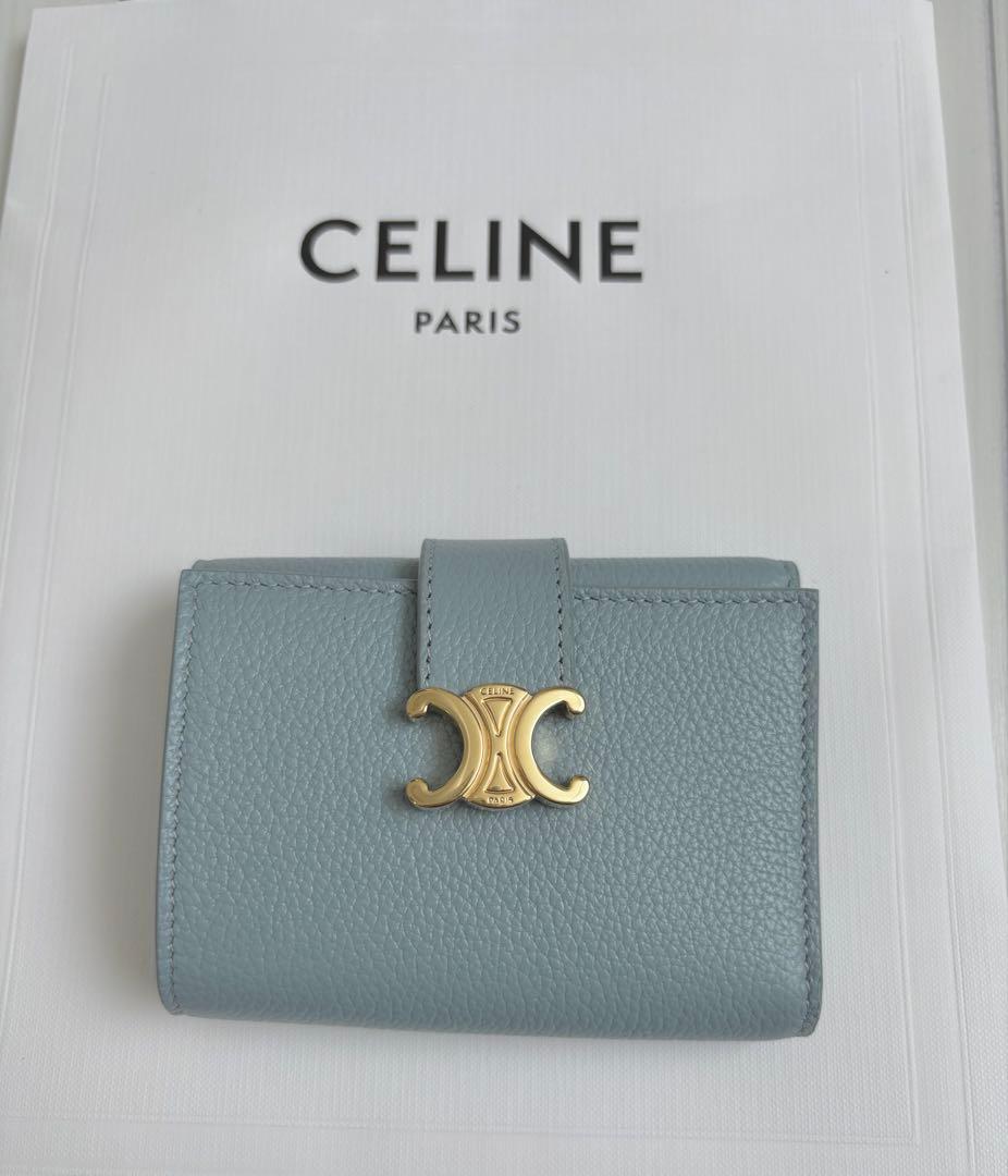 ファインウォレット CELINE ヴィクトワール 財布