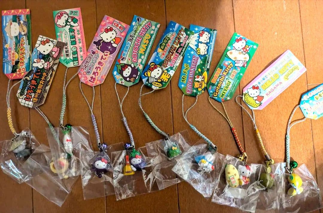 ご当地キティ根付 まとめ売り ハローキティ