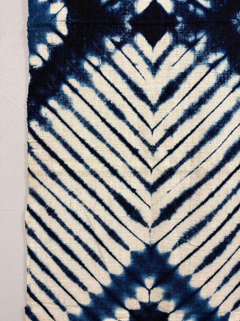 N6「片野絞り」民藝 藍染絞り職人 片野かほり 藍染絞り布 タペストリー