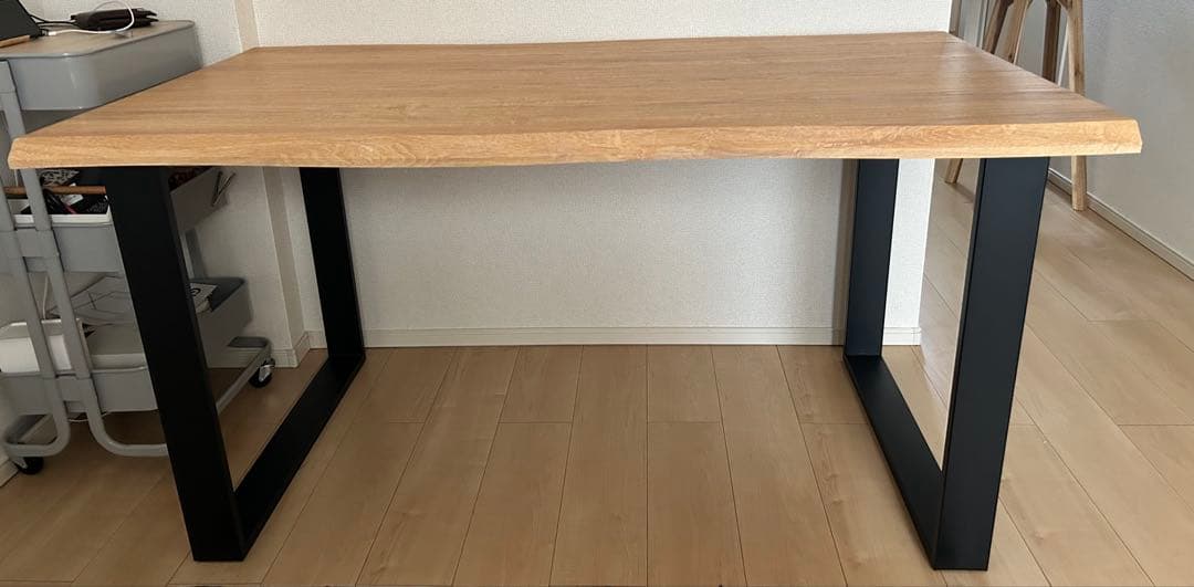 未使用品ダイニングテーブル　単品　ナチュラル！美品