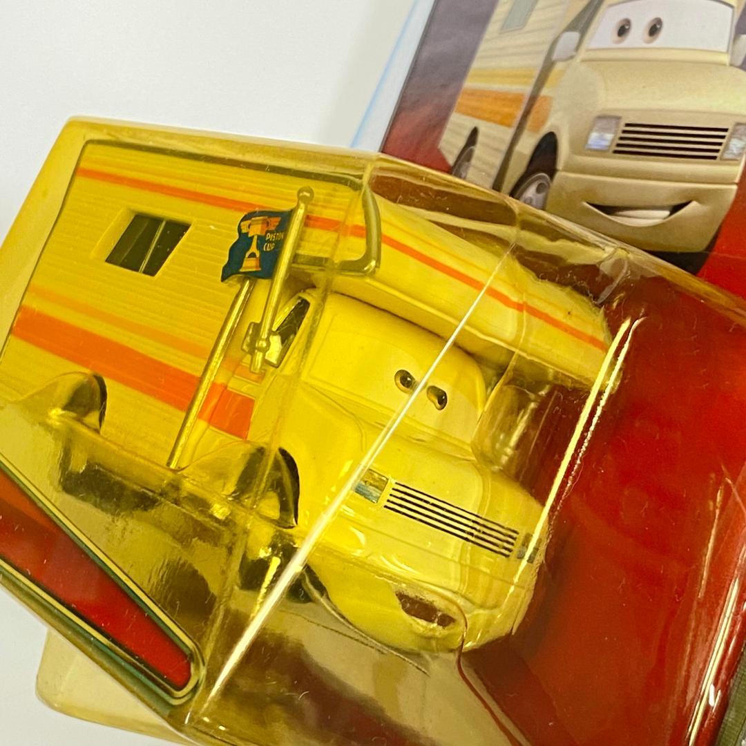 【激レア】カーズ　キャンピングカー LARRY CAMPER　マテル LAR01