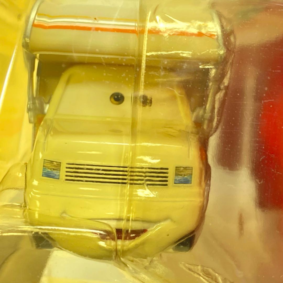 【激レア】カーズ　キャンピングカー LARRY CAMPER　マテル LAR01