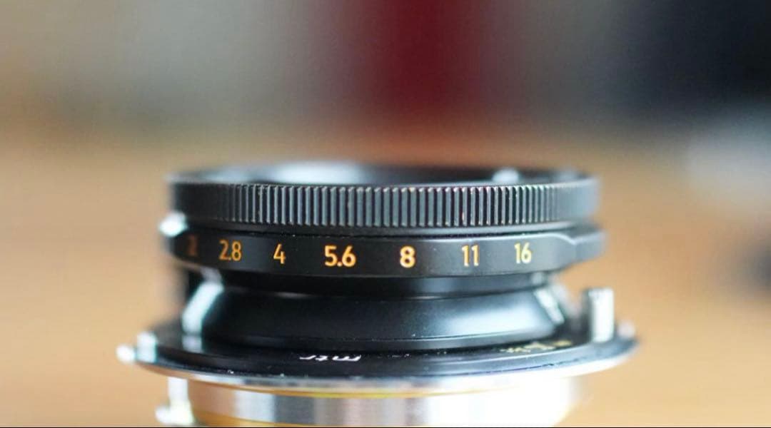 【沈胴式】周八枚 LIGHT LENS LAB LTM 35mm f/2