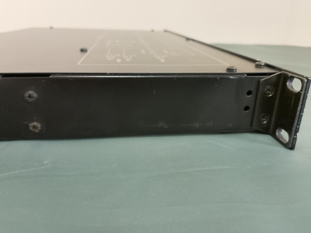 YAMAHA デジタルリバーブ R1000 (b)