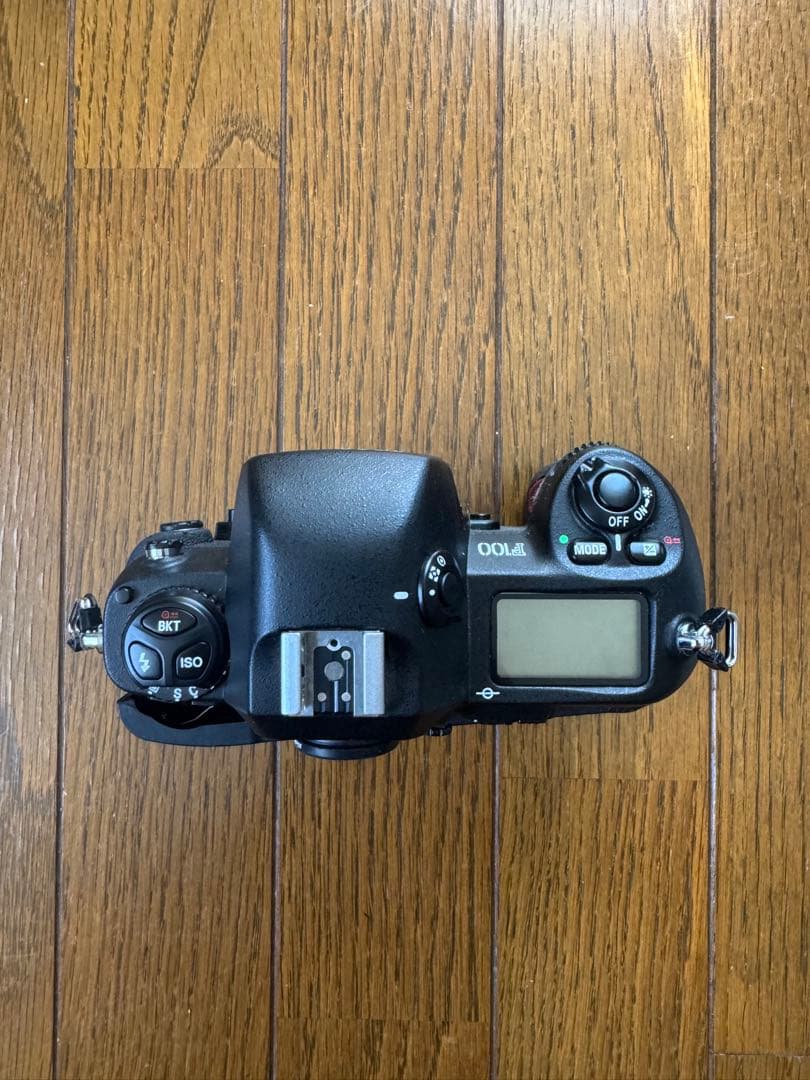 Nikon F100 フィルム一眼レフカメラ　ジャンク