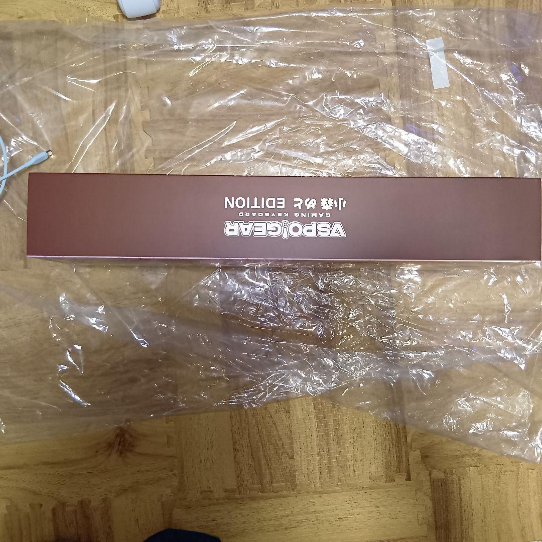 VSPO!ゲーミングキーボード　小森めと