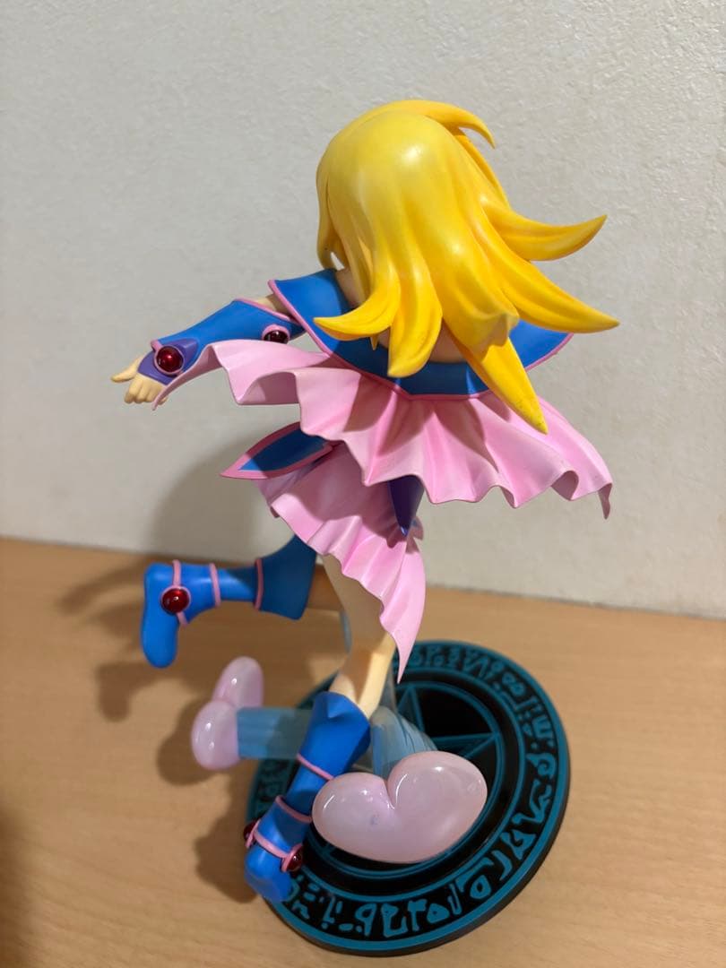 劇場版 コトブキヤ 遊戯王 ブラック・マジシャン・ガール 特典付きクリボー