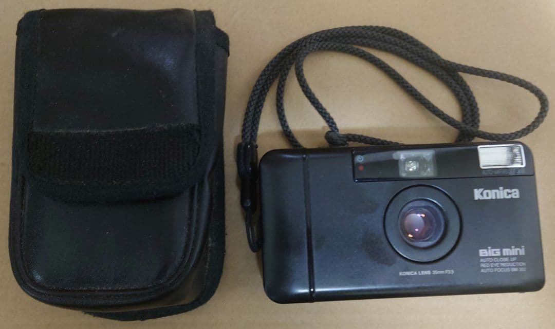 Konica Big Mini コンパクトカメラ/動作確認済み・ケース付き