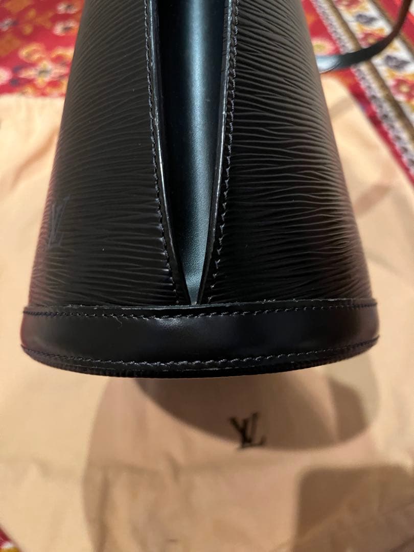 じーじ【極美品】ルイヴィトン　エピ　ショルダーバッグ
