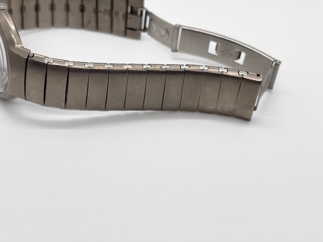 【希少・新品電池】シチズン 初代アテッサ 4630-E60205 チタン y2k