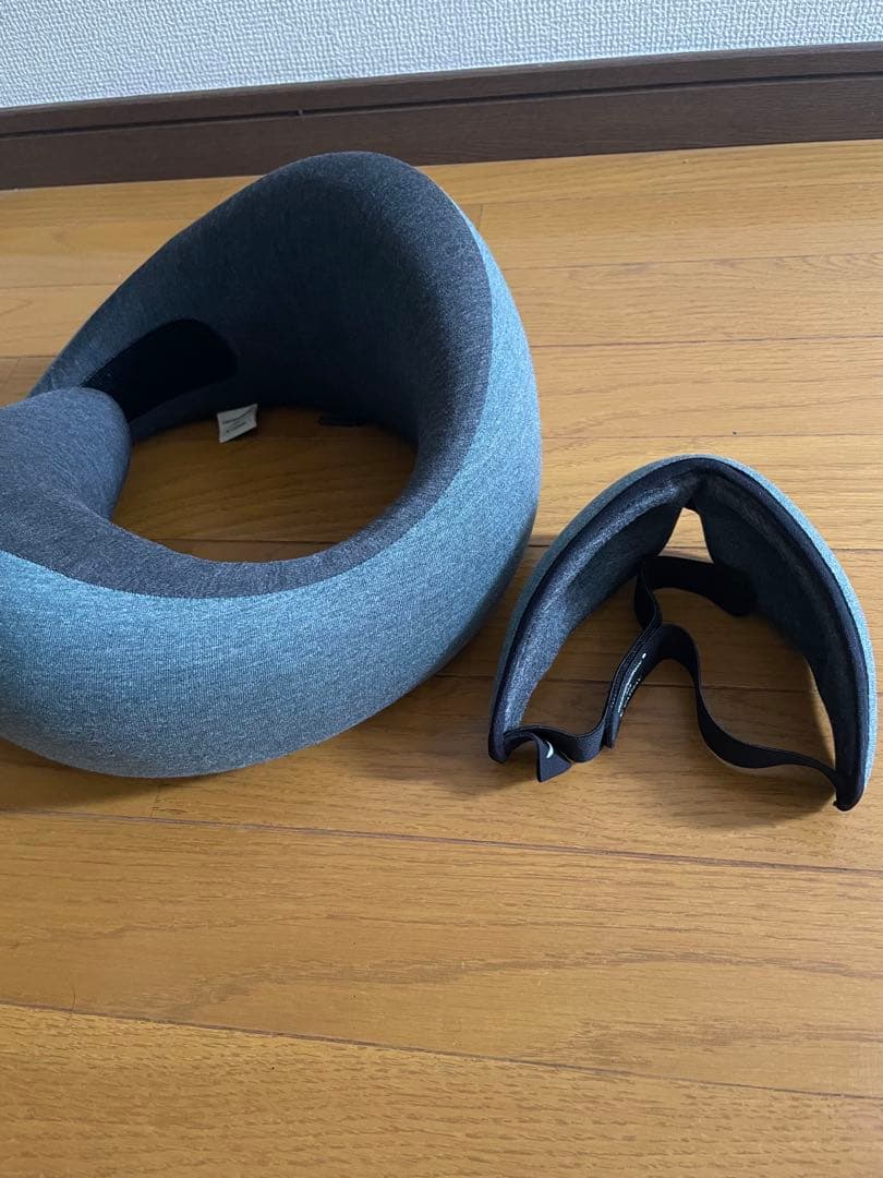 OSTRICH PILLOW GO ネックピロー & アイマスク セット✈︎