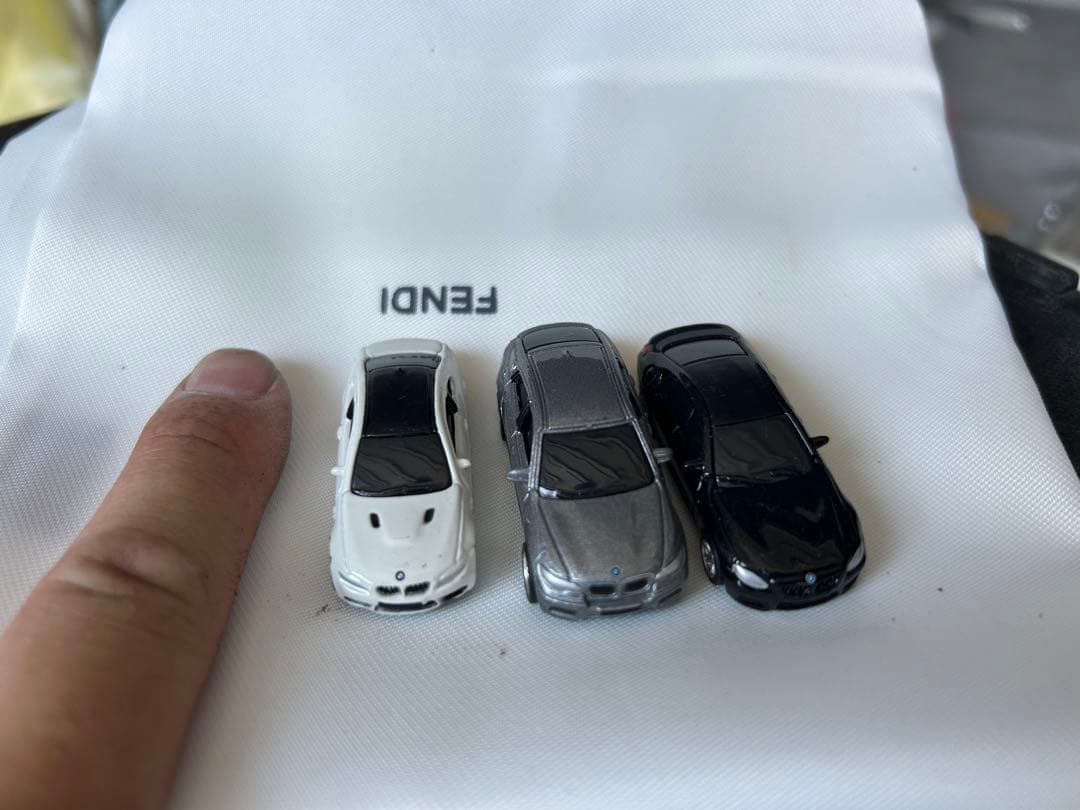 ミニカー 3台セット ホワイト シルバー ブラック