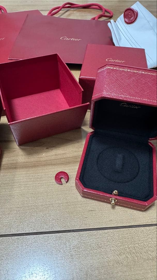 新品　Cartier カルティエ ジュエリーボックス 空箱+ショッパーセット