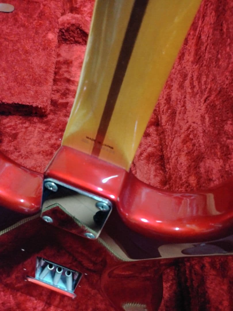 Fender japan　フェンダージャパン　ストラトキャスター　スキャロップ