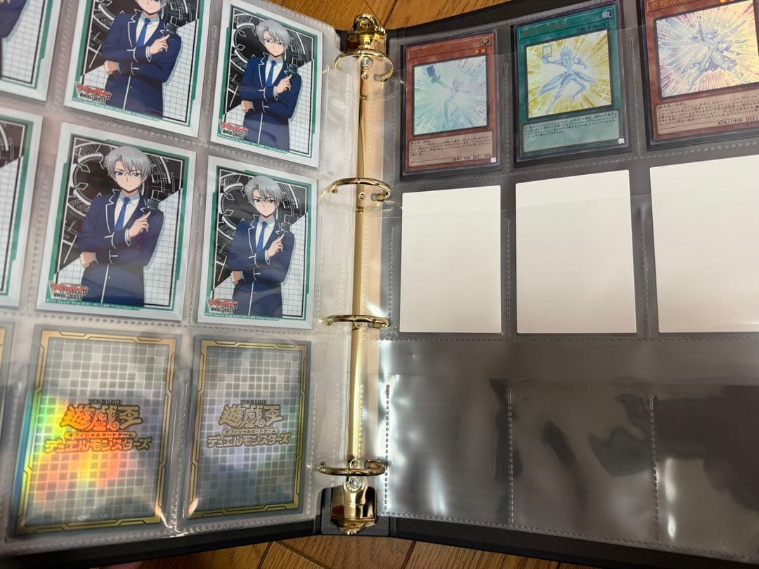 遊戯王　ナンバーズコンプリートファイル　開封済み