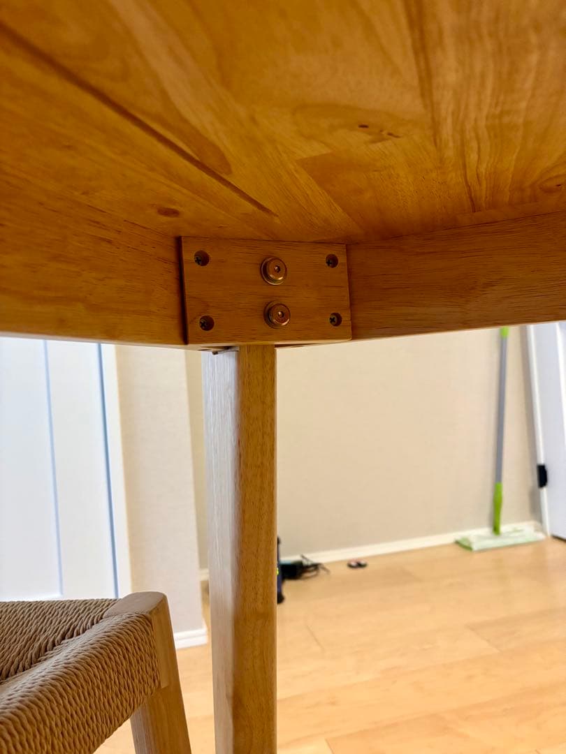 美品★Cocotte 円形ダイニングテーブル 90cm