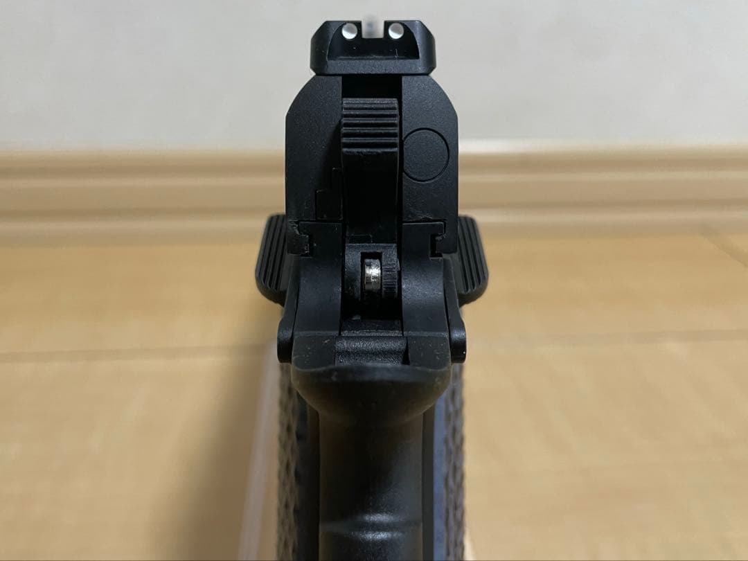 東京マルイ M45A1 BLACK シリーズ70フレーム付き スペアマガジン付属