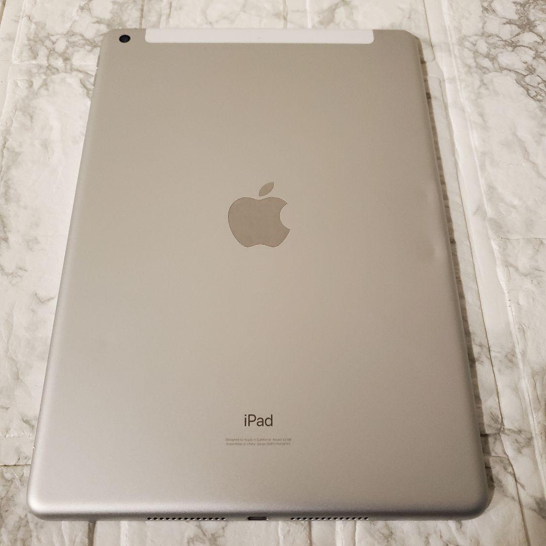 262 iPad 7世代 128GB SIMフリー シルバー
