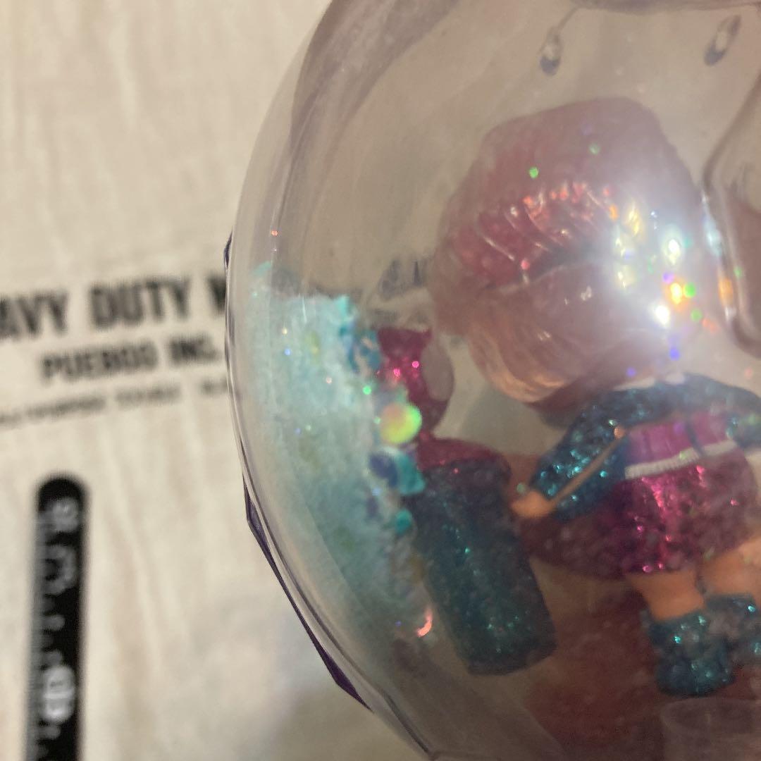 LOL サプライズ　フィギュア　ケース付き