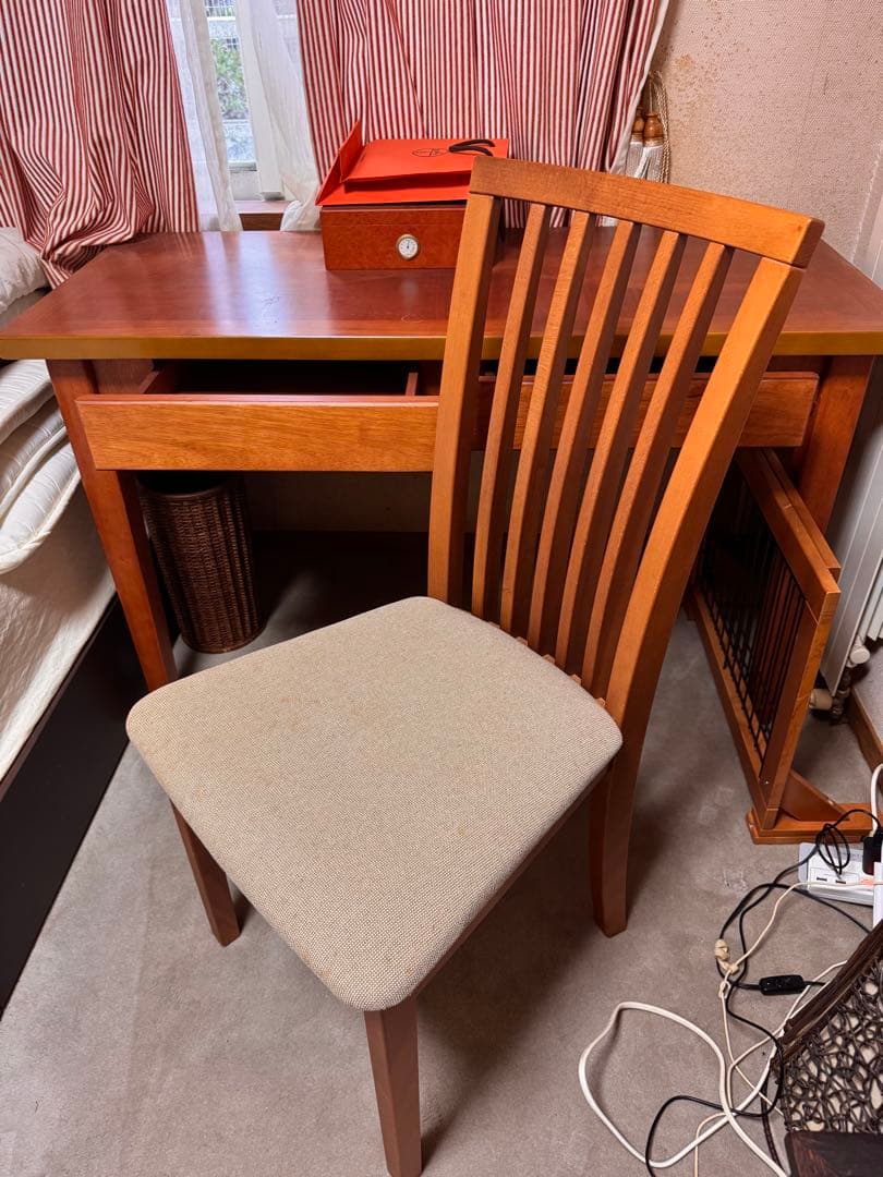 6*6様 Skovby(スコービー）社製ホームデスク＆ダイニングチェアセット