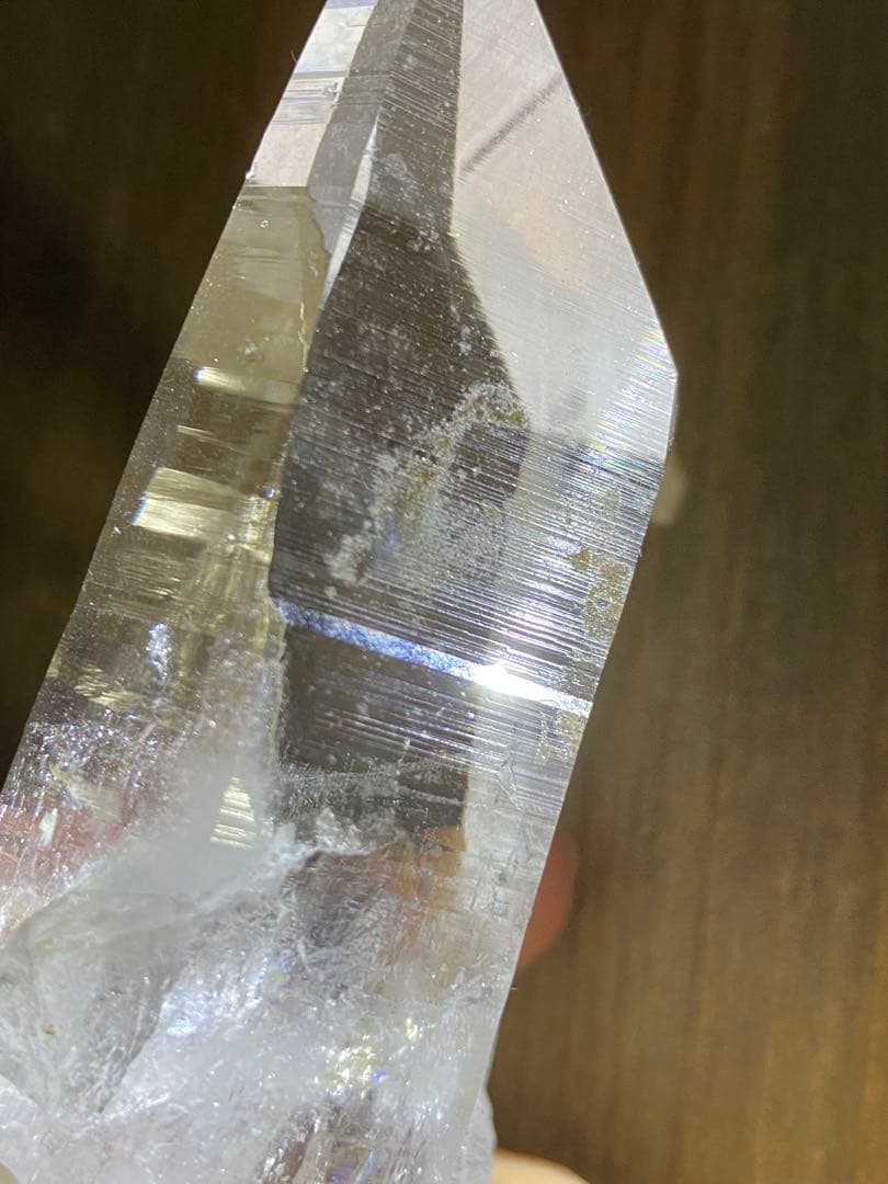 天然石　コロンビア　レムリアン　原石　ポイント　アイリス　虹多数　水晶　クォーツ