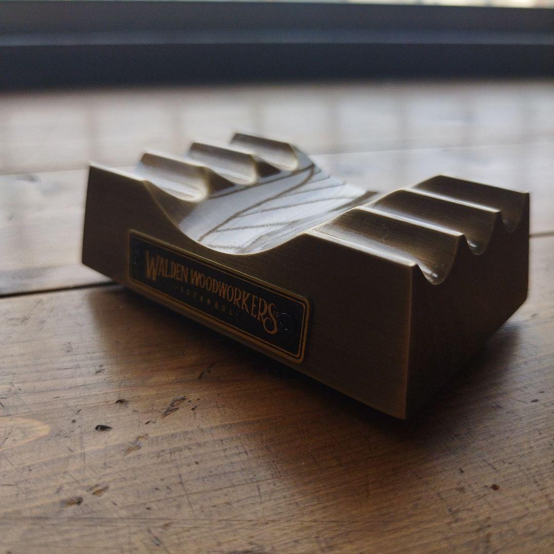 ガレンレザー 真鍮削り出し ペンレスト