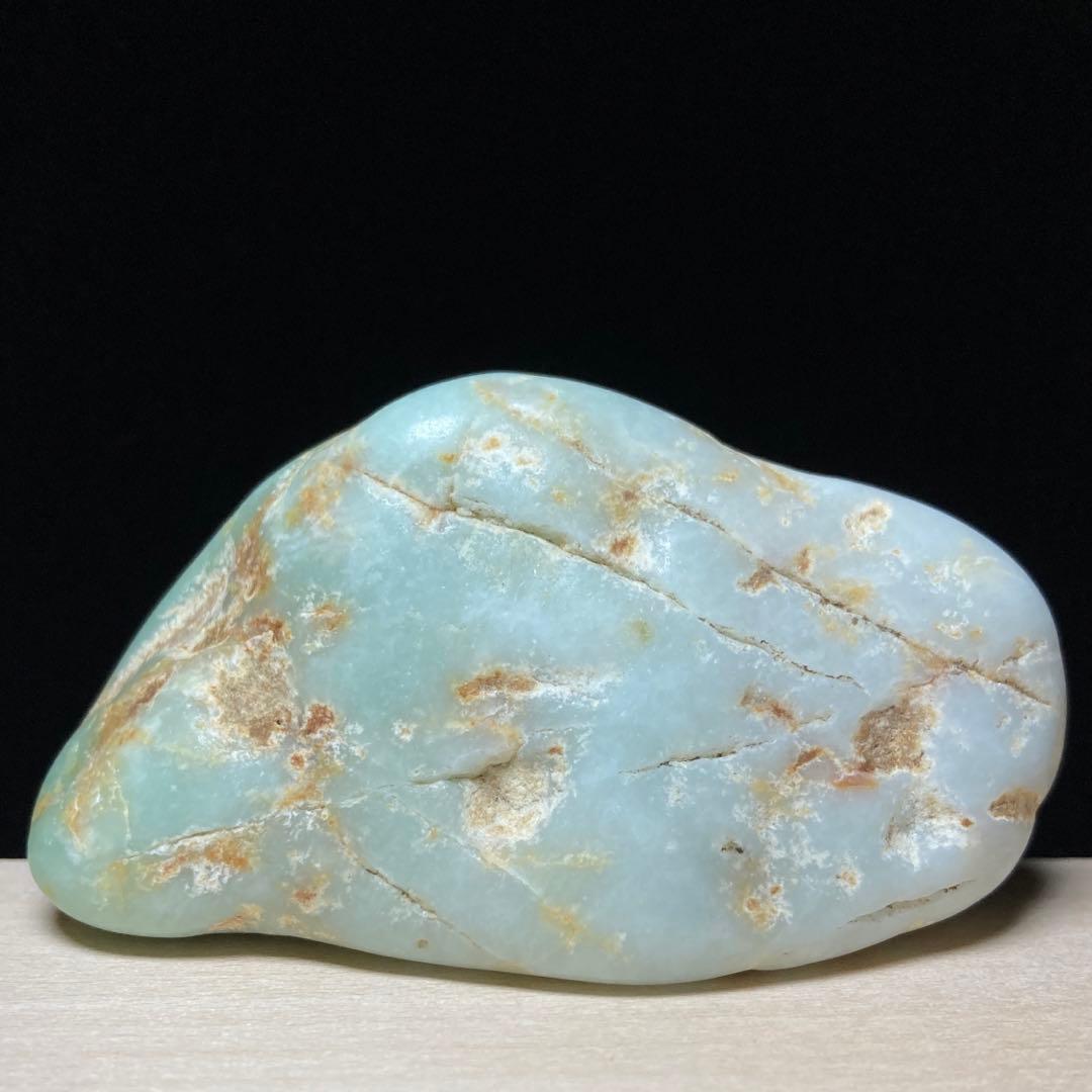 専用品　糸魚川翡翠　ロウカン質 翡翠　海石　海ヤケ×海ズレ　原石　138.6ｇ