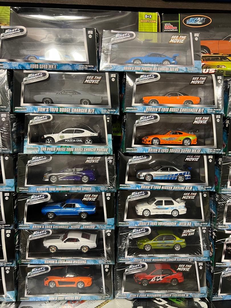 FAST&FURIOUS ワイルドスピード ミニカー 1:32 COMPLETE