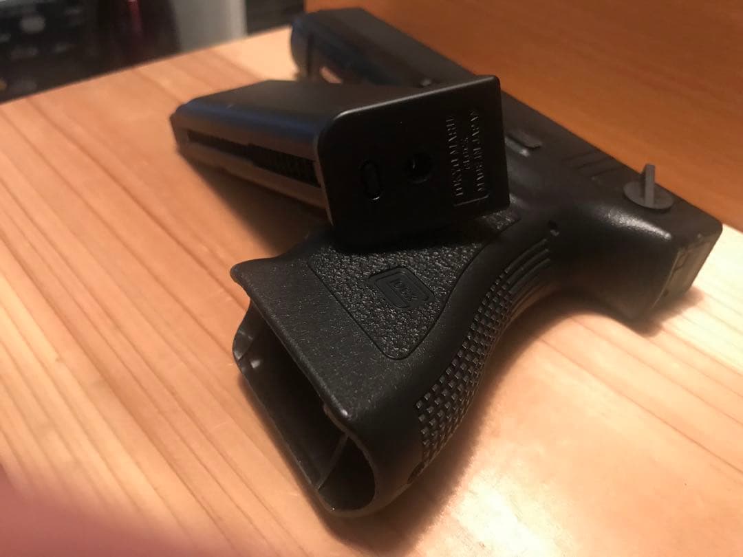 ただぞう❗️東京マルイGlock １８Ｃガスガン セミ/フルオート共に動作品