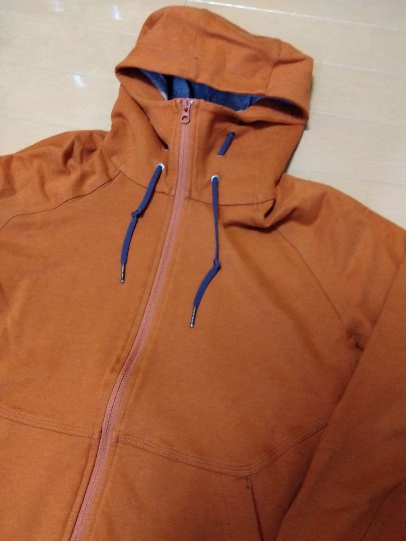 ま*ま様 希少　アークテリクス　フーディ　パーカー　Мサイズ